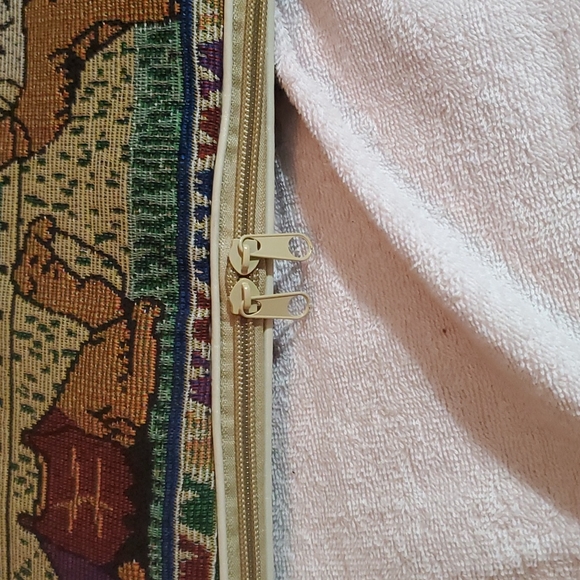 Jerusalem Camel Tapestry Tote Bag w/Bottom Zipper Extension-Dual Design - Picture 4 of 14